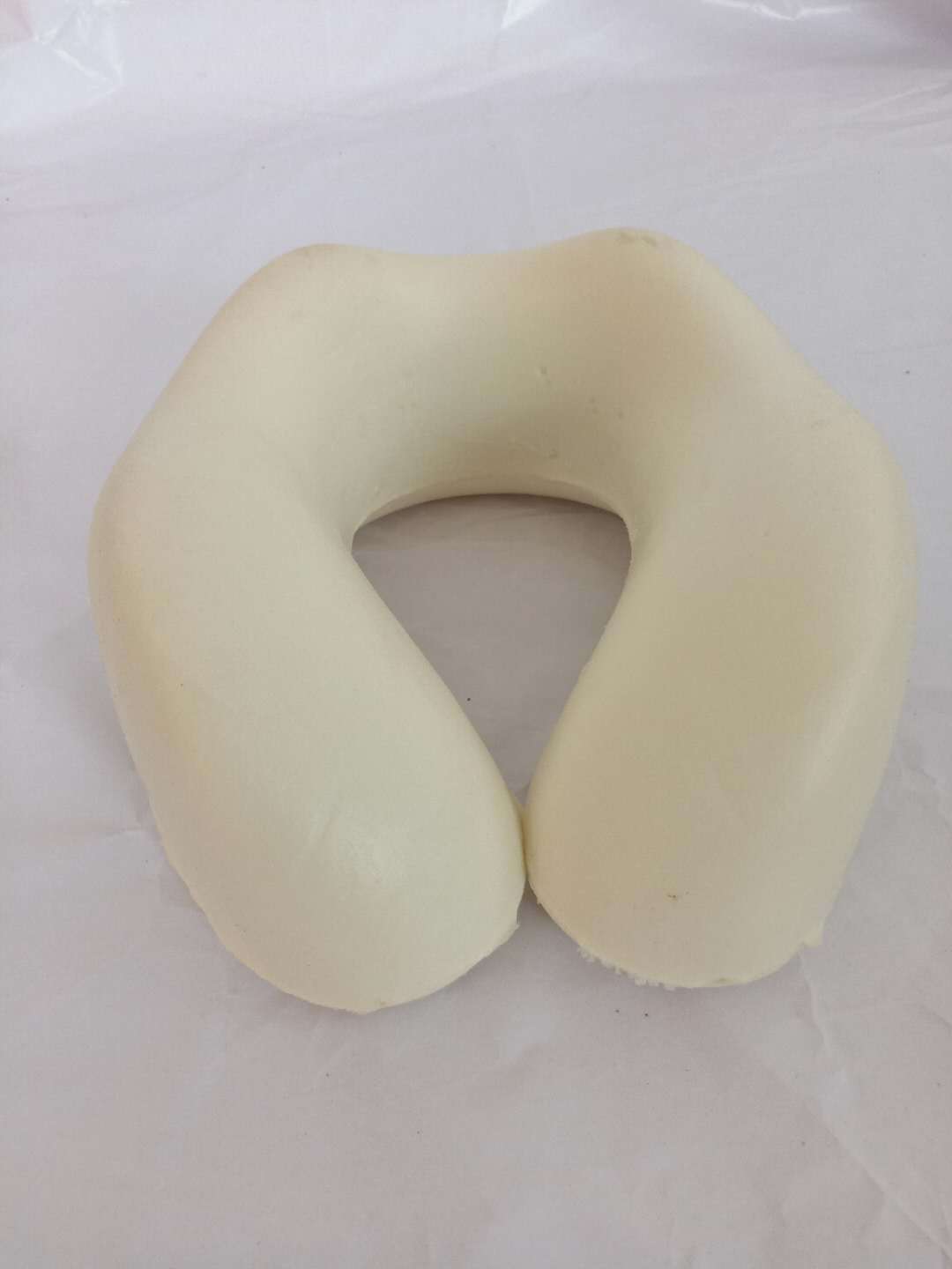 u型枕汽车头枕记忆棉枕头汽车 用品护颈头枕裸芯聚氨酯