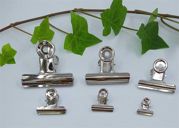 pvc桶装圆形夹弹簧夹22mm圆形铁票夹办公画板票据夹不锈钢弹簧