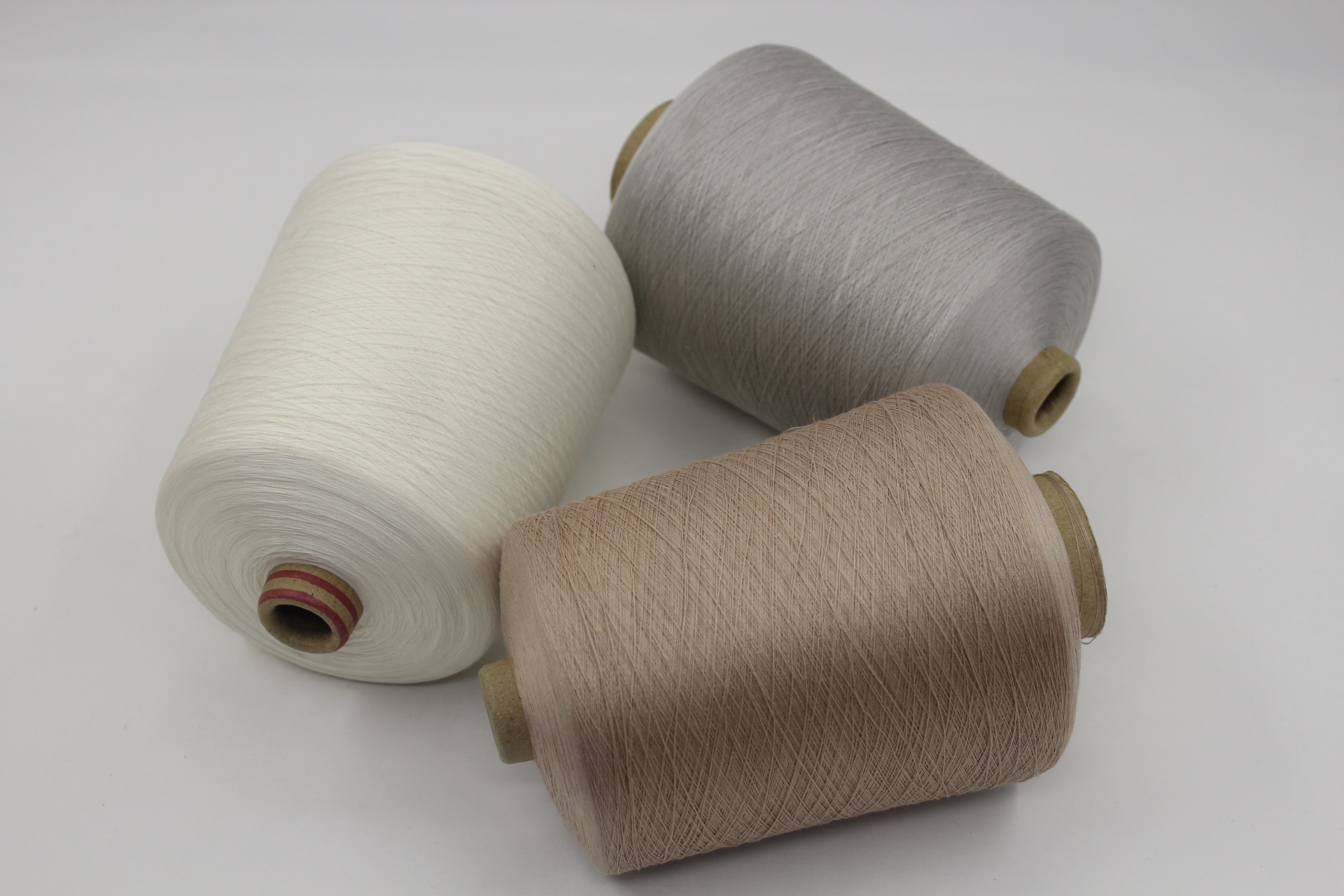 供应绢丝,丝绵,绢丝纱,绢纺混纺纱