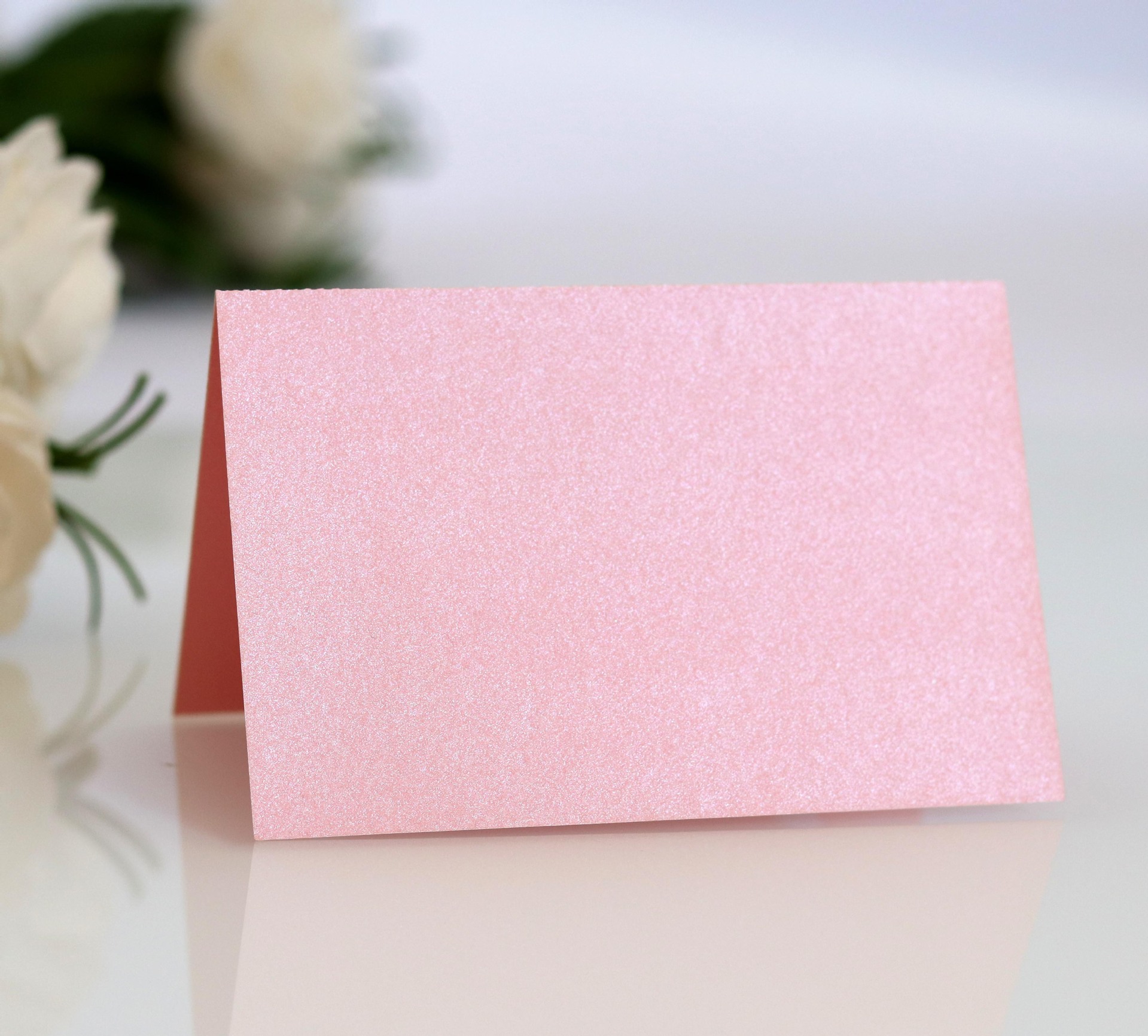 珠光白色席位卡 激光镂空立体纸桌卡 姓名座次卡会议牌 浙江批发