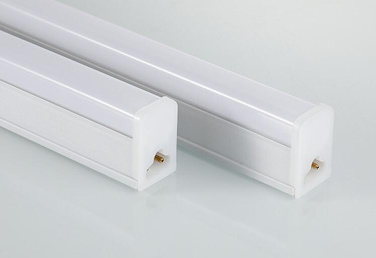 t5t8全塑一体化方形灯管 led日光灯支架灯 工程质量厂家直销
