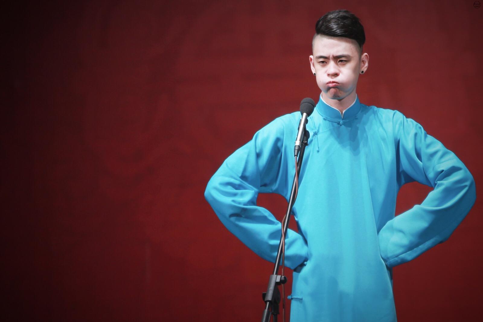 民国风长袍大褂男士长衫中式伴郎团装评书快板张云雷相声演出服装