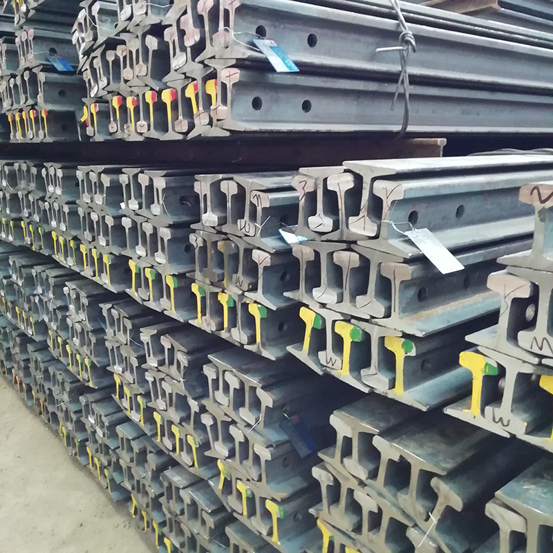 现货批发国标钢轨 u75v轨道钢 邯钢铁轨起重机专用重轨