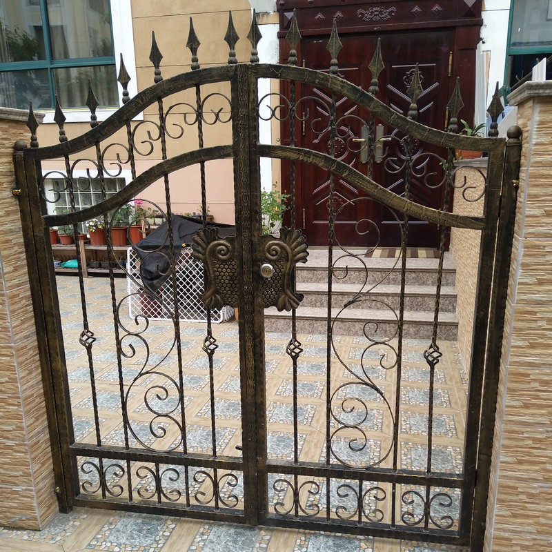 厂家焊接加工 铁艺小门 别墅铁艺门 花园铁艺门 复古个性铁艺门