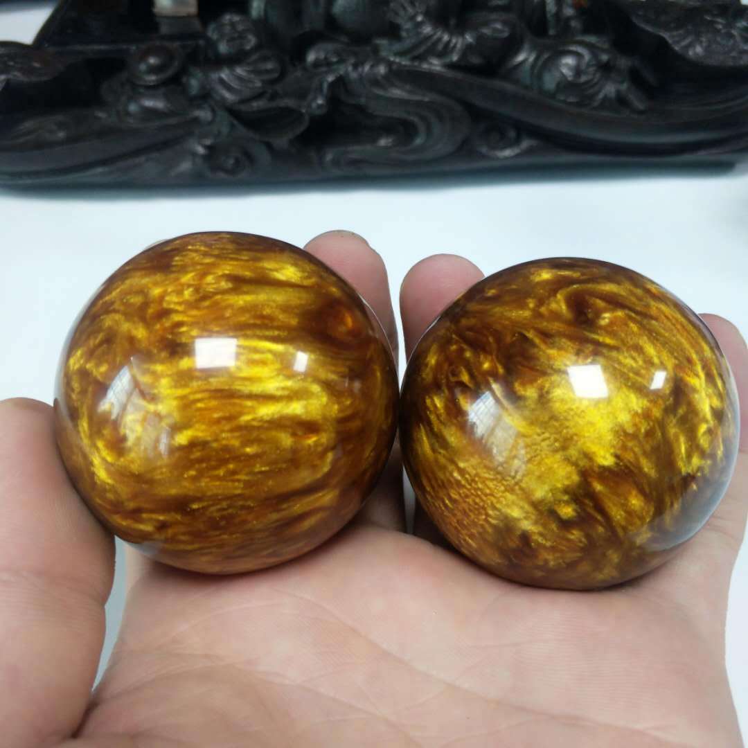 地摊产品新款海柳健身球 树脂仿金丝海柳手把件50mm海柳健身球