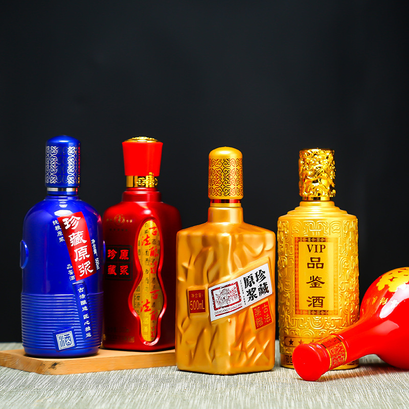 玻璃厂家定制喷漆烫金酒瓶原浆酒瓶一斤玻璃酒瓶500ml玻璃方酒瓶