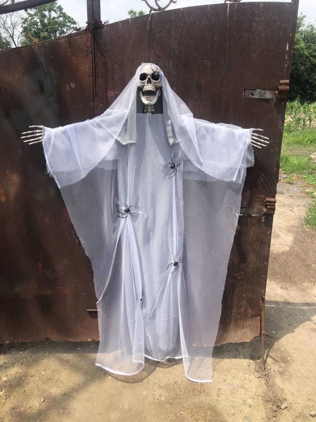 新款恐怖死人骷髅头大吊鬼地插鬼瓜脸花环万圣节密室鬼屋酒吧装饰