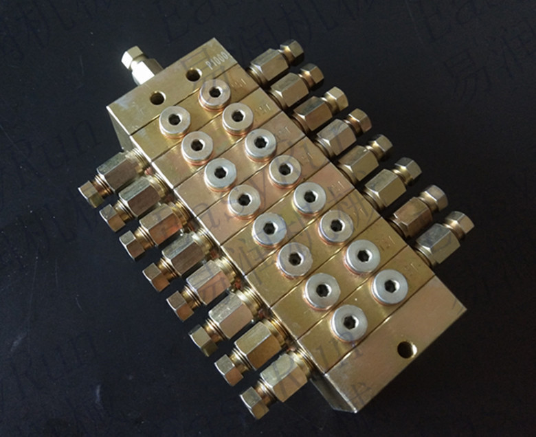 冲床分油器16点递进式黄油分配器搅拌站油脂分配器一进16出油孔位