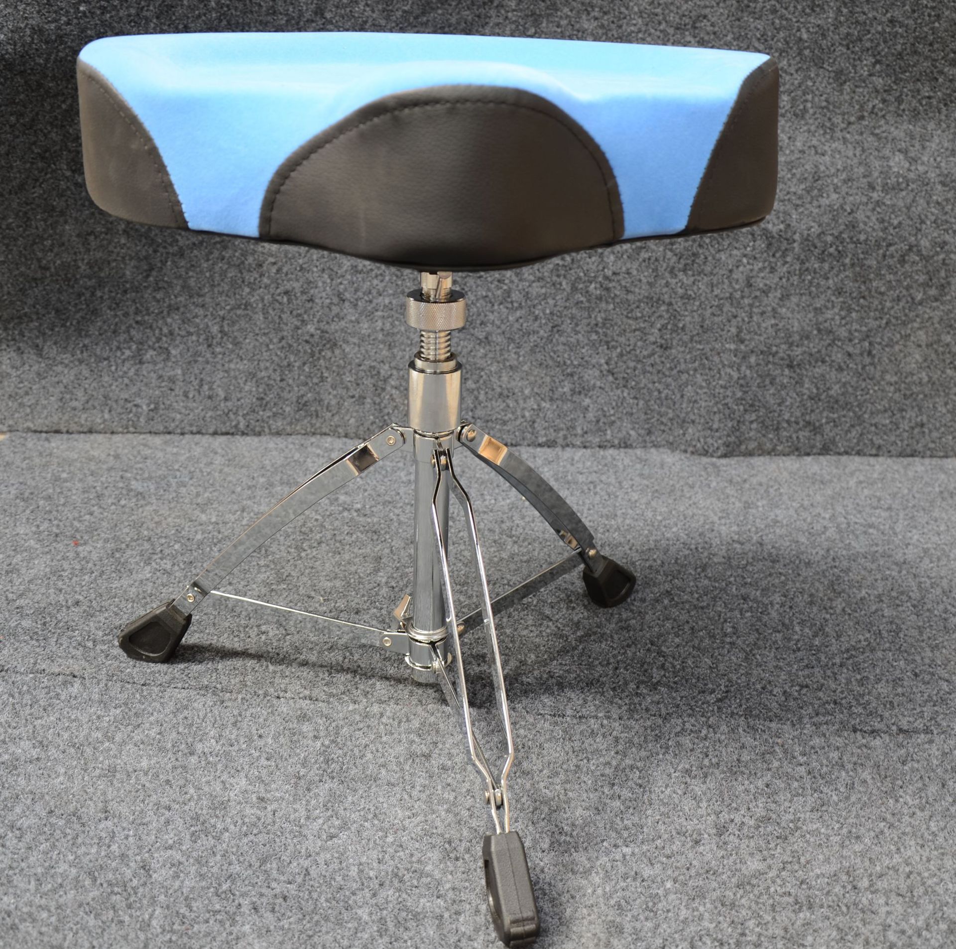 架子鼓鼓凳成人爵士鼓坐椅子儿童鼓椅升降马鞍电鼓鼓凳子乐器配件