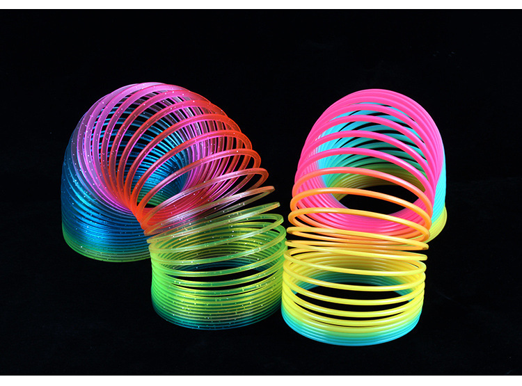 7*9彩虹圈儿童弹簧圈玩魔力呼拉圈