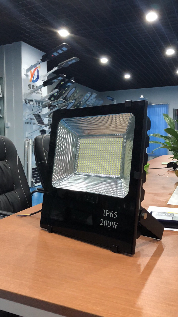 5054黑金刚投光灯200w30w50w100w150w