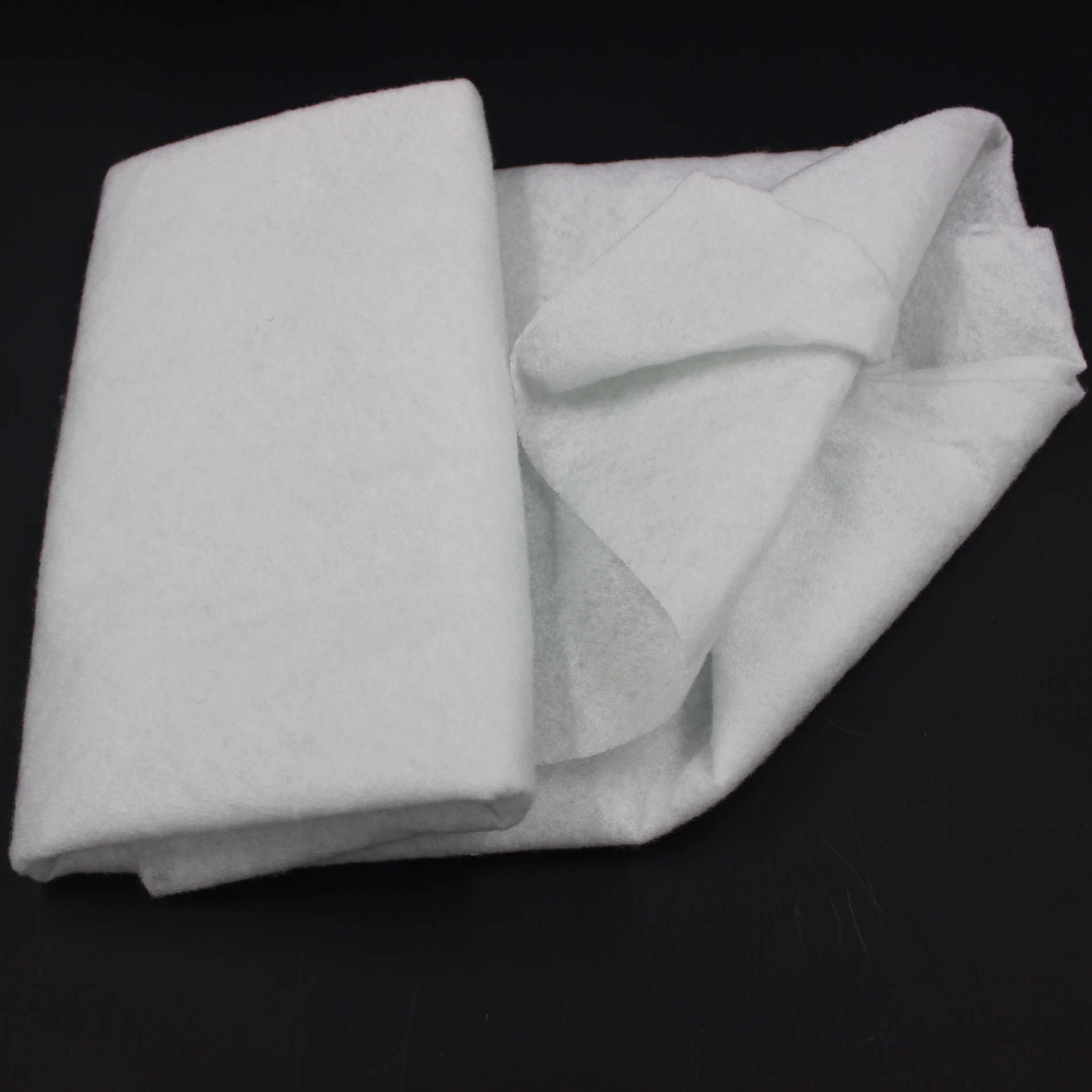 东莞厂家直供热轧针刺棉 高密度针刺无纺布 防腐化涤纶针刺棉