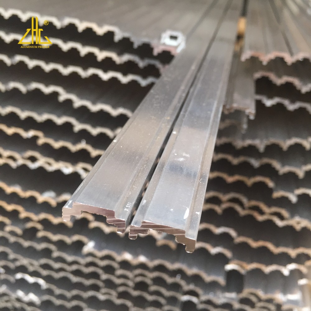 厂家供应 6063-t5扁条铝型材 铝合金带凹槽扣条 压条