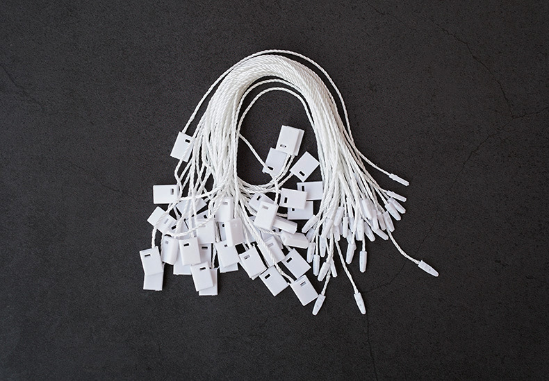 白色通用粗线方块吊粒塑胶吊牌绳服装吊绳商标服装辅料优质吊粒