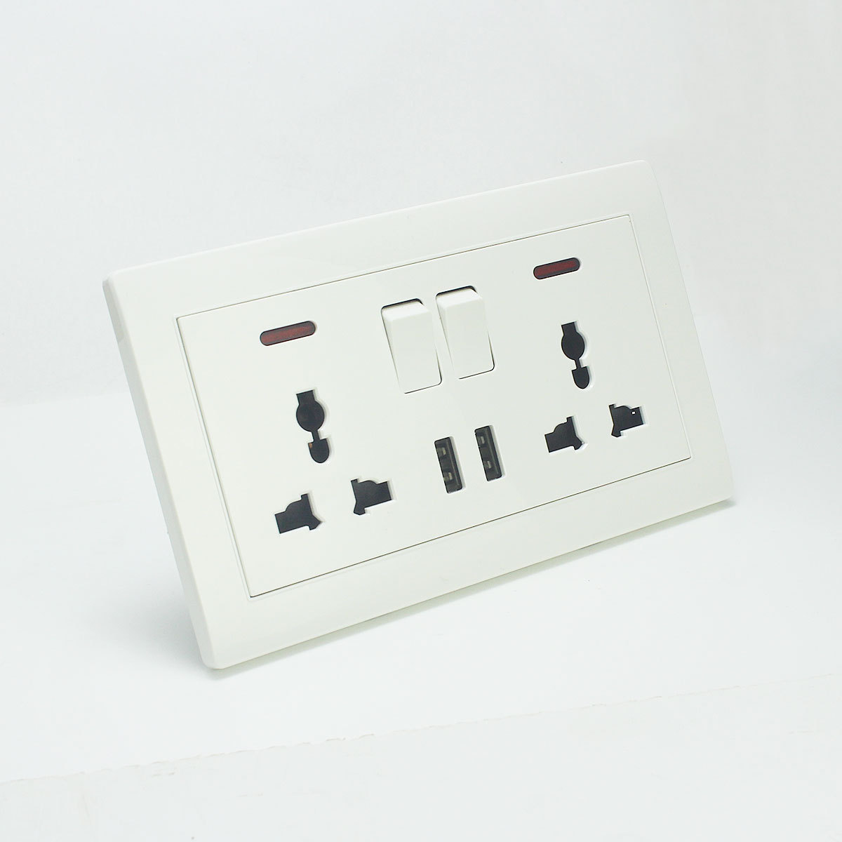 多功能墙壁插座 白色外贸带usb充电欧标美标英规146型外贸插座