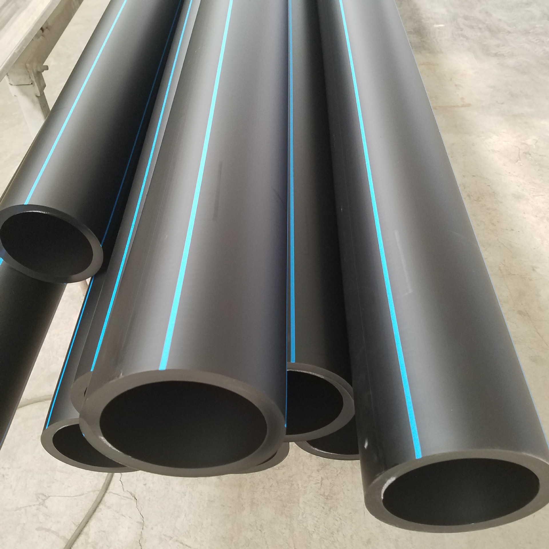 厂家直供pe给水管大口径hdpe管材管件经销卫生饮用给水管产地价