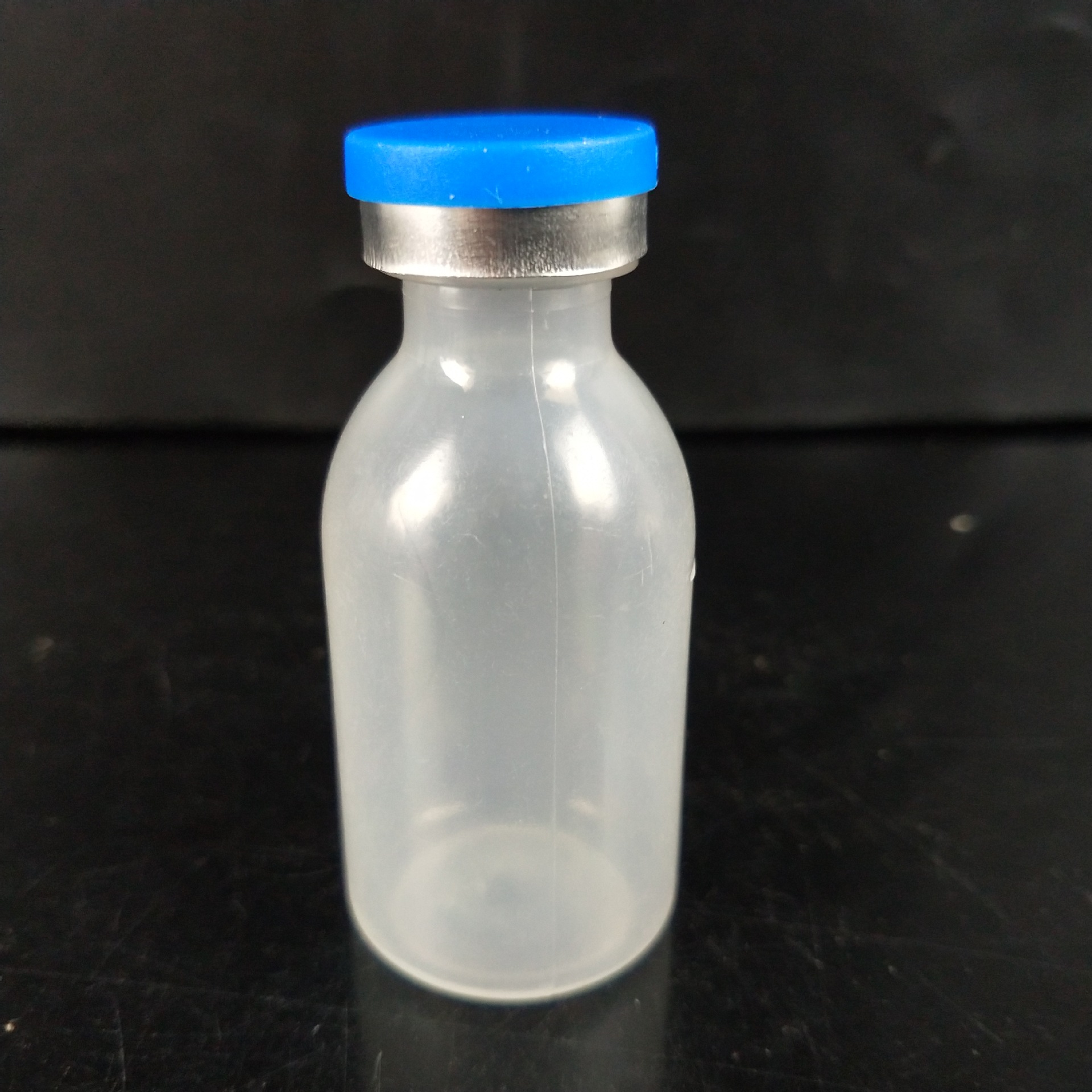 厂家生产直销20ml兽药用疫苗瓶 农药瓶 pe材质