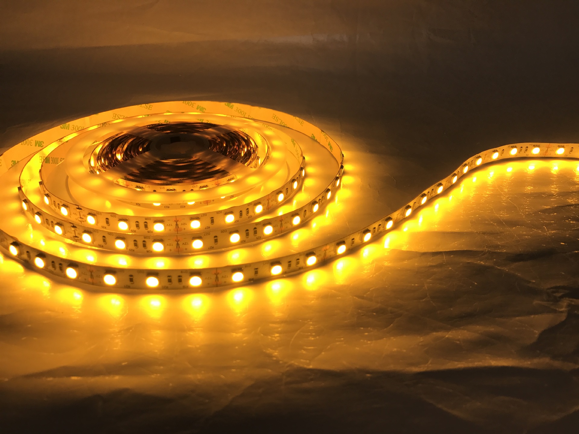 5050金黄光软灯条 货柜酒店餐厅气氛灯带 金色黄光ktv装饰led灯条