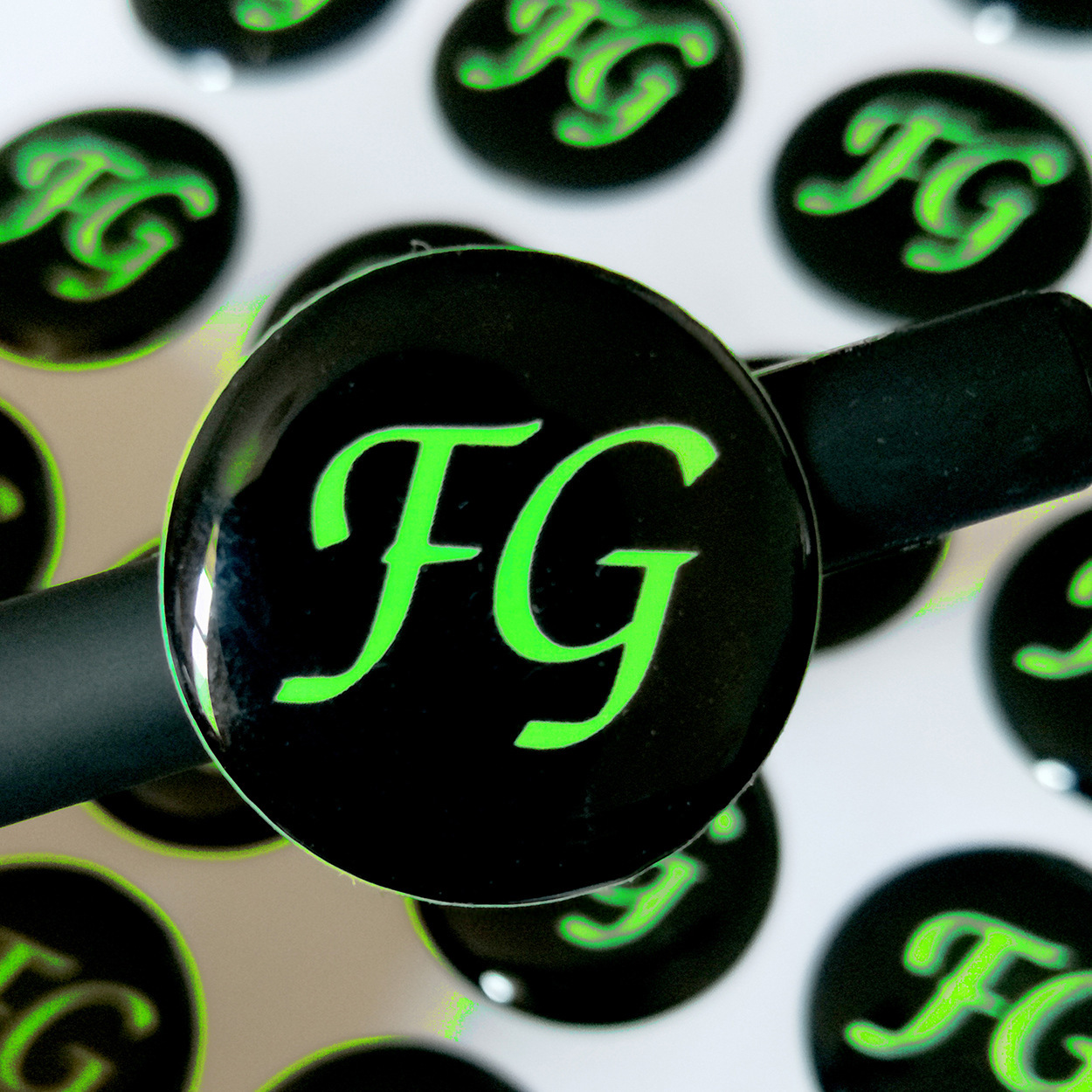 水晶滴胶标贴定制滴塑不干胶商标批发滴胶贴纸印刷环保滴胶logo-阿里