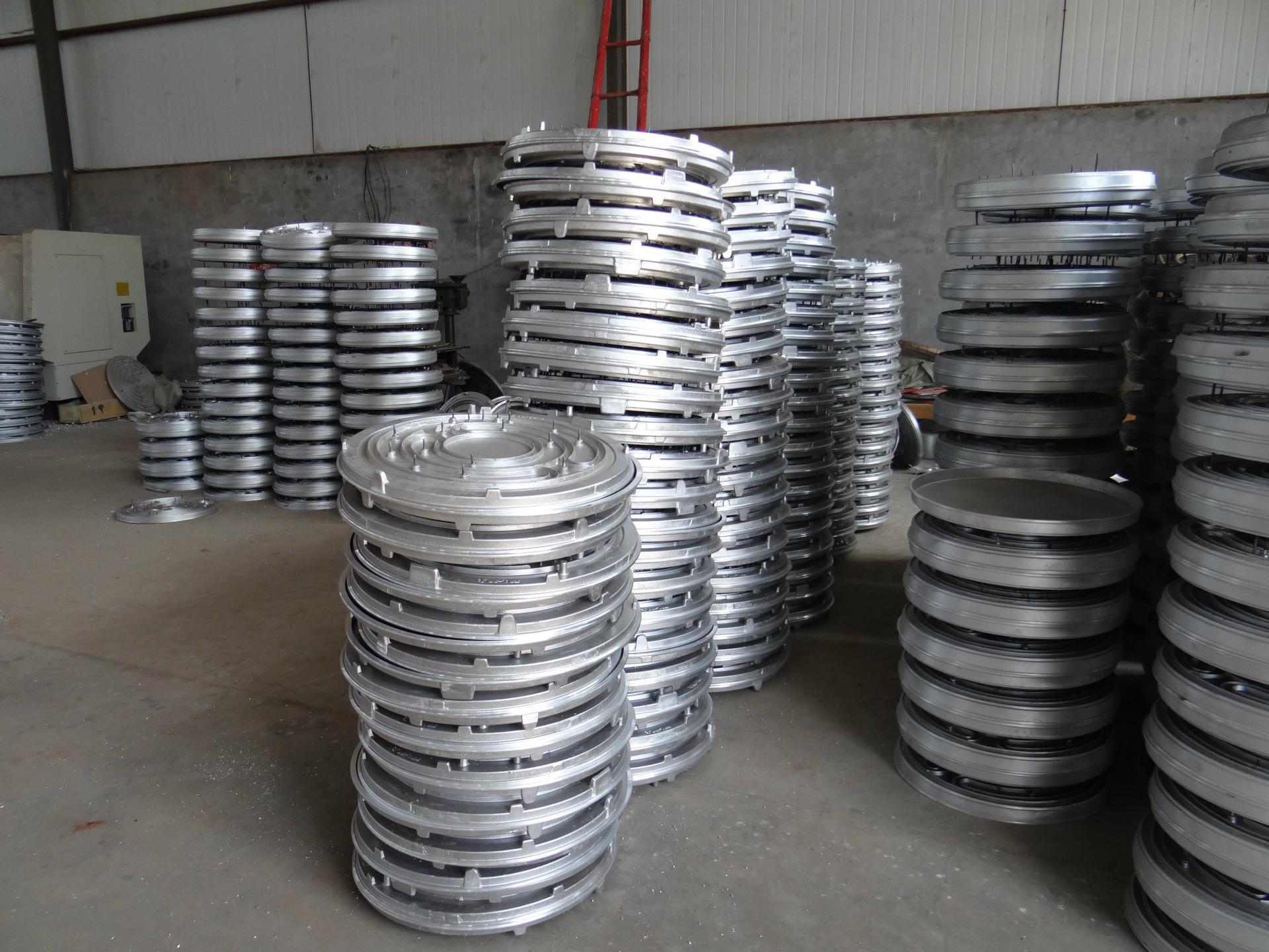 精密铸造厂 铜铸造 不锈钢精密浇铸 圆形会客黄铜桌经久耐用