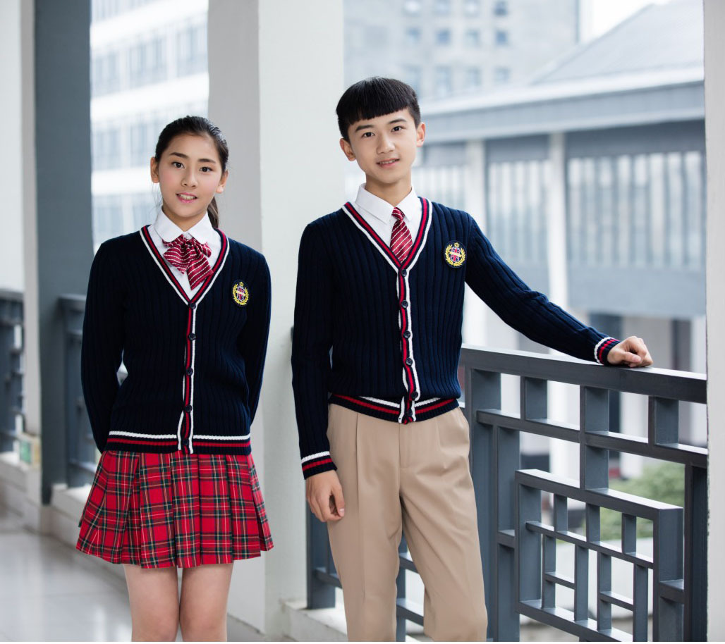 【针织】 中小学生校服毛衣背心定制高中贵族双语英伦国际学校校服