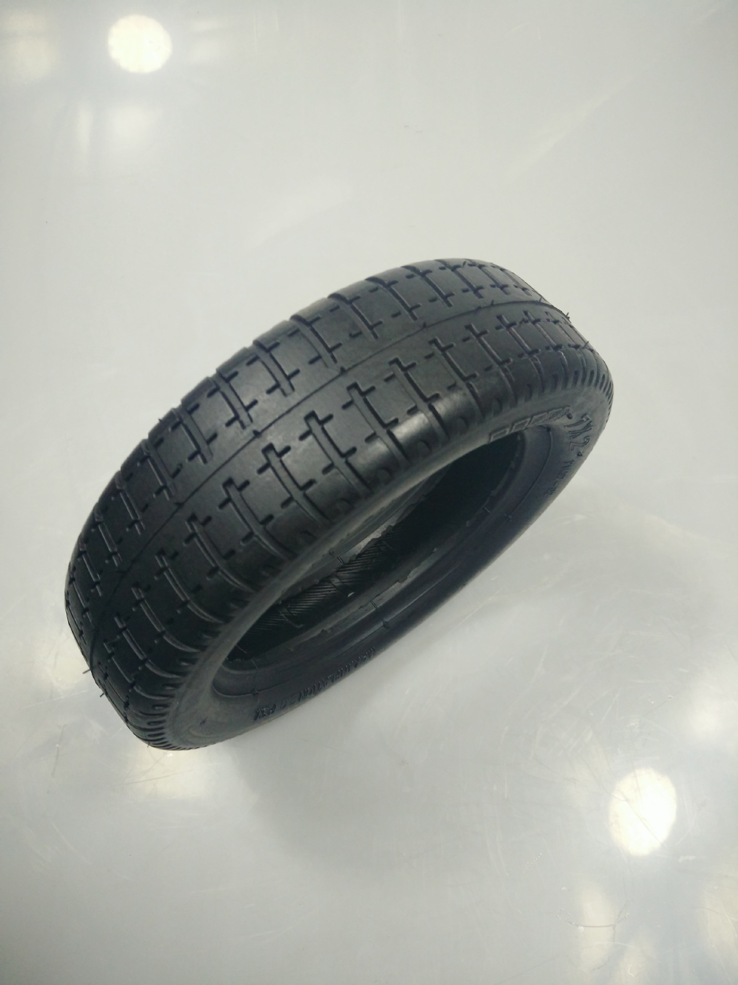 厂家直供7x2橡胶充气轮胎  医疗轮椅电动车轮  滑板车轮 代步车轮