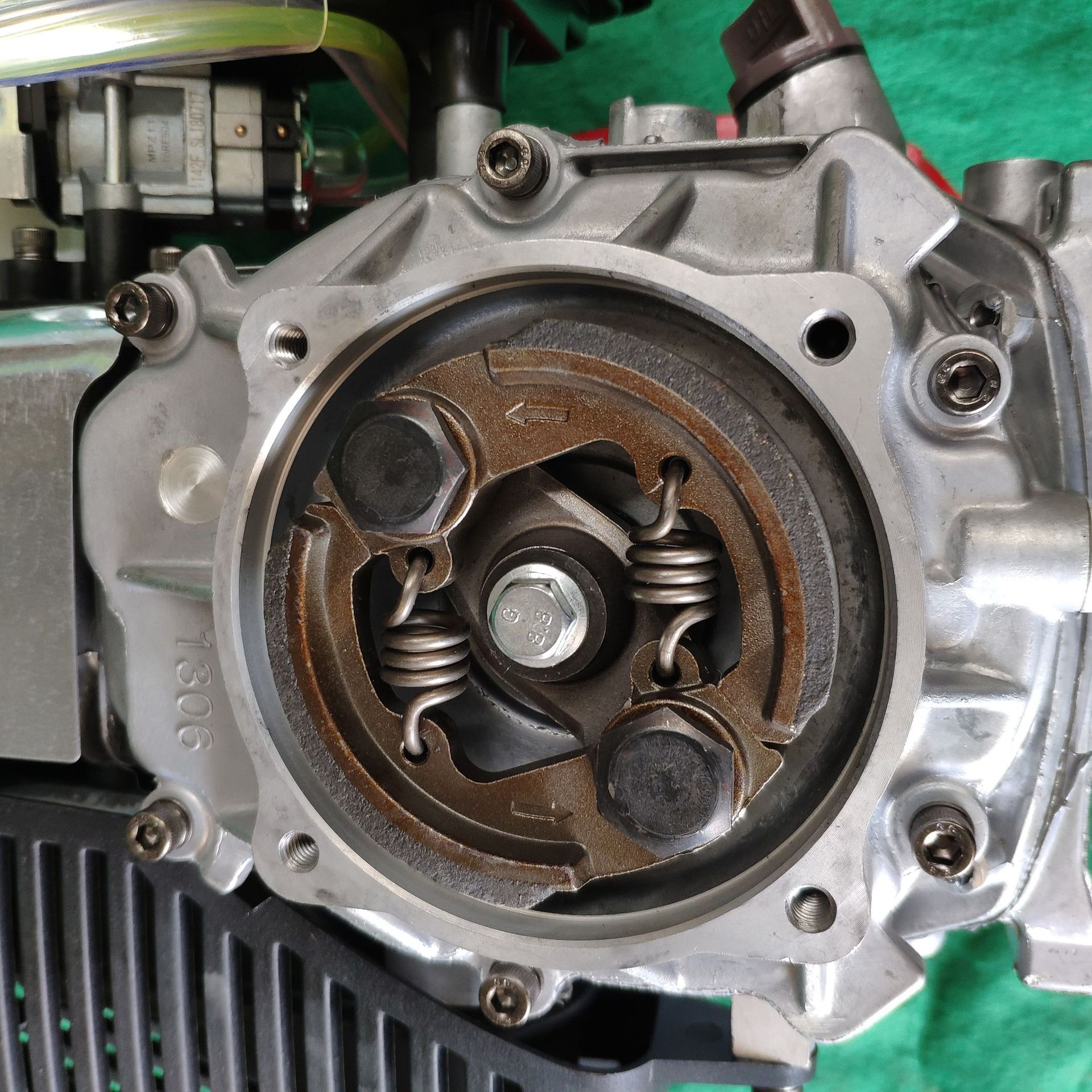 厂家直销四冲程142f/144f顶置式通用汽油机优惠热销中