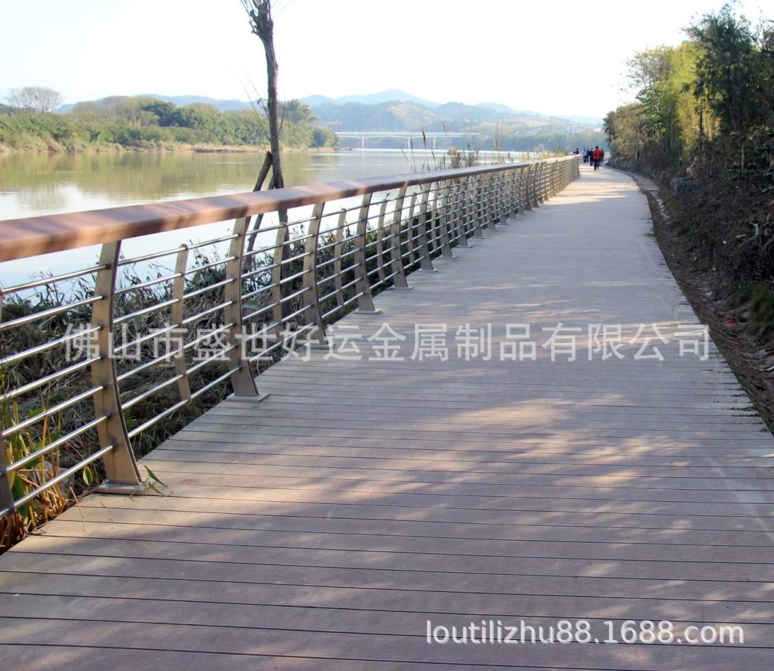 专业定制梅县新城清水公园河道栏杆 专业厂家 经验丰富