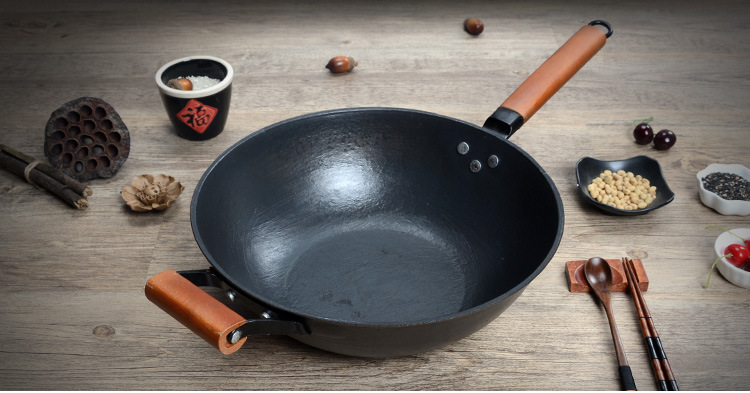 厂家直销无涂层老式生铁锅 不粘加厚手工炒锅 家用手柄平底铁锅