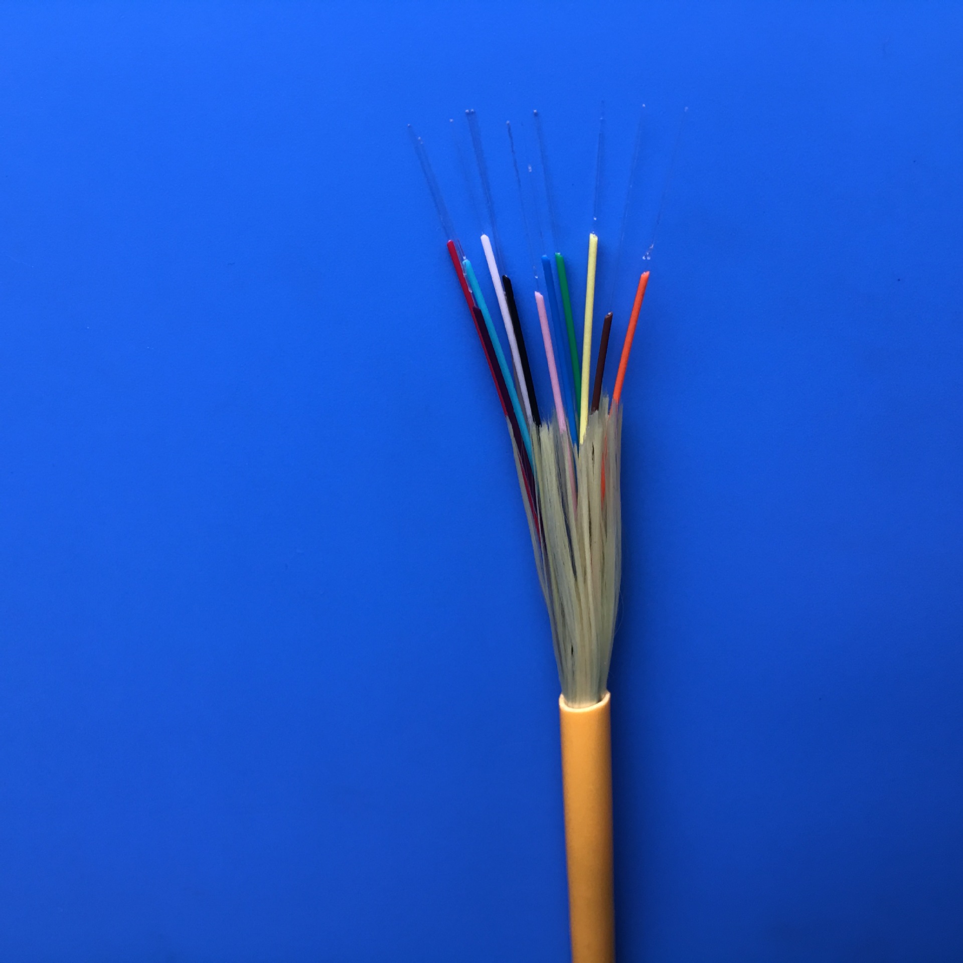 12芯室内万兆束状光缆多模束状紧包光纤光缆厂家专业定制室内光缆