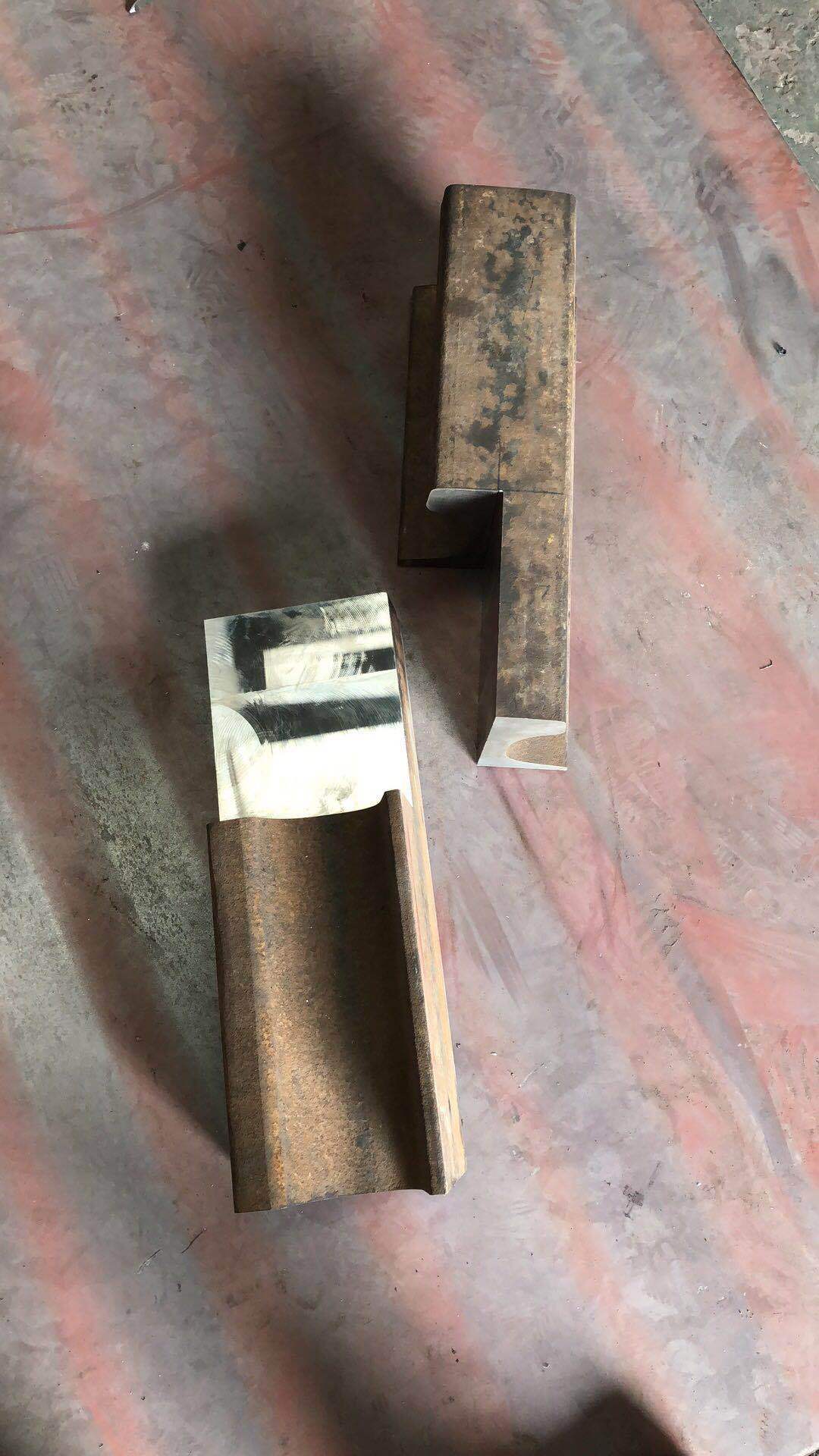 钢轨伸缩缝接头加工 伸缩缝夹板 起重轨伸缩缝接头 钢轨切割