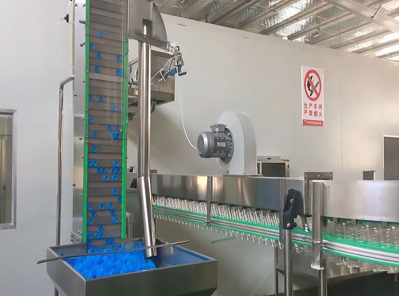 直供理盖上盖机爬坡式自动提升送料机瓶盖输送设备