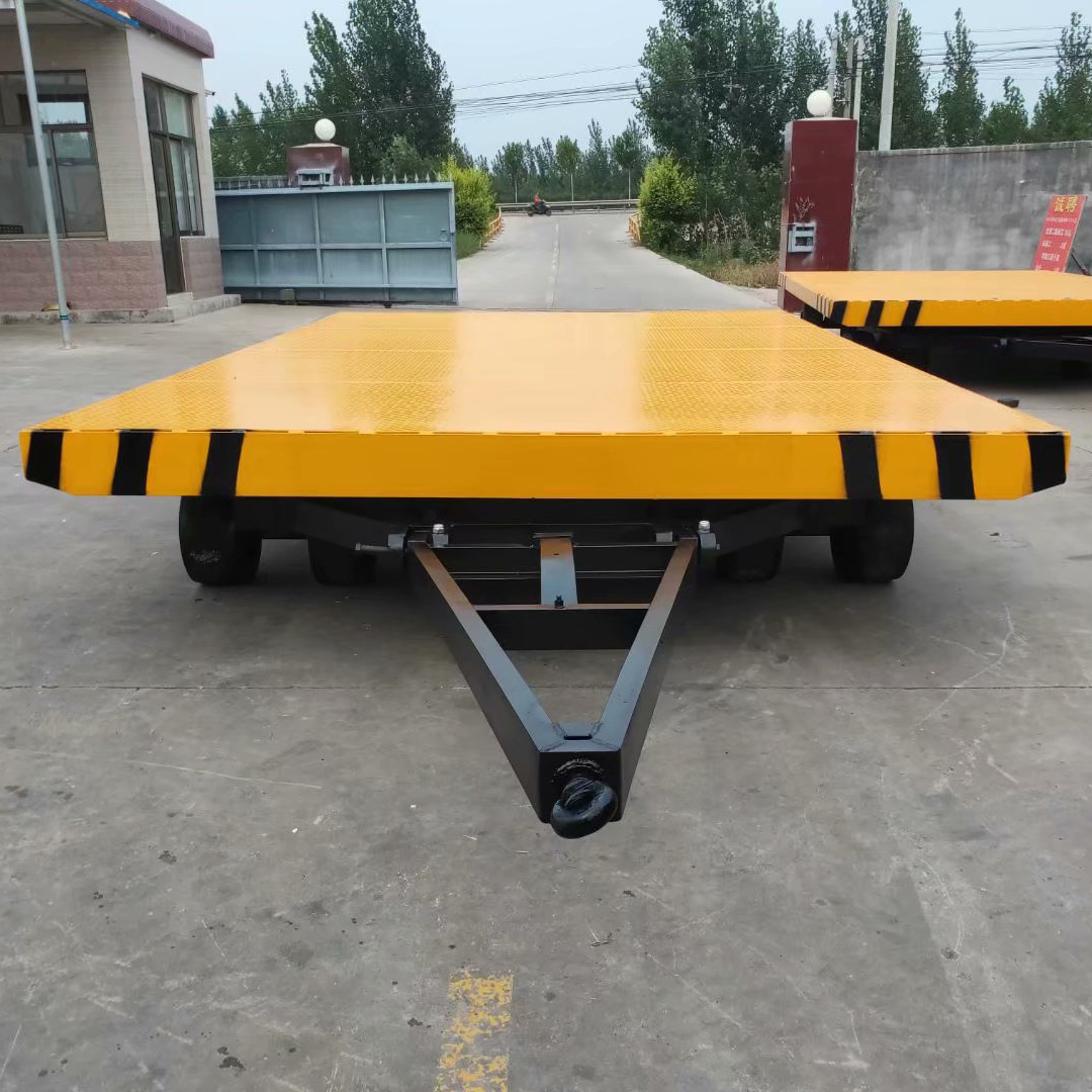 山东矿用平板运输车定制平板拖车多功能牵引车20吨平板拖车运输车