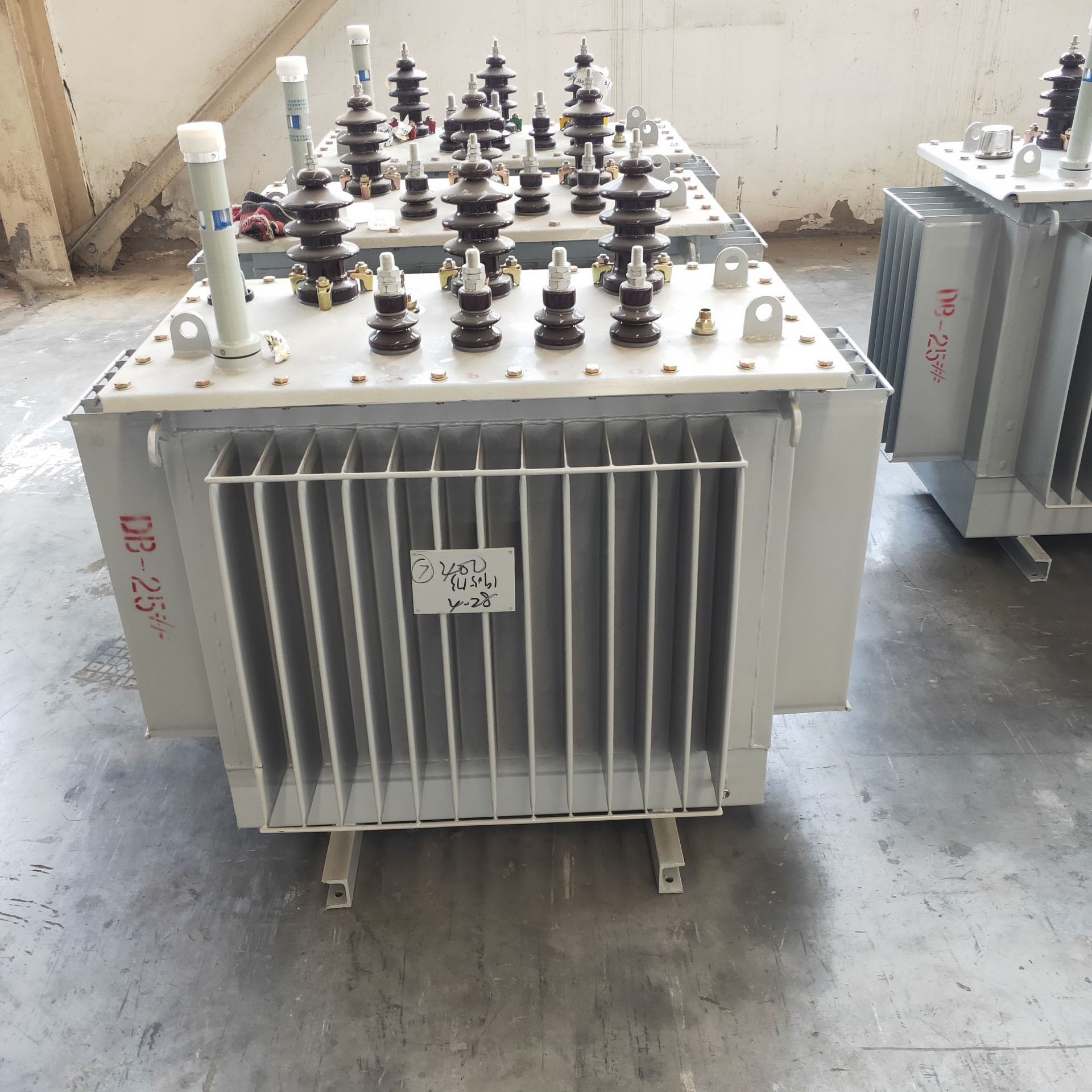 厂家直销s11-3150kva系列三相电力变压器35kv/23.