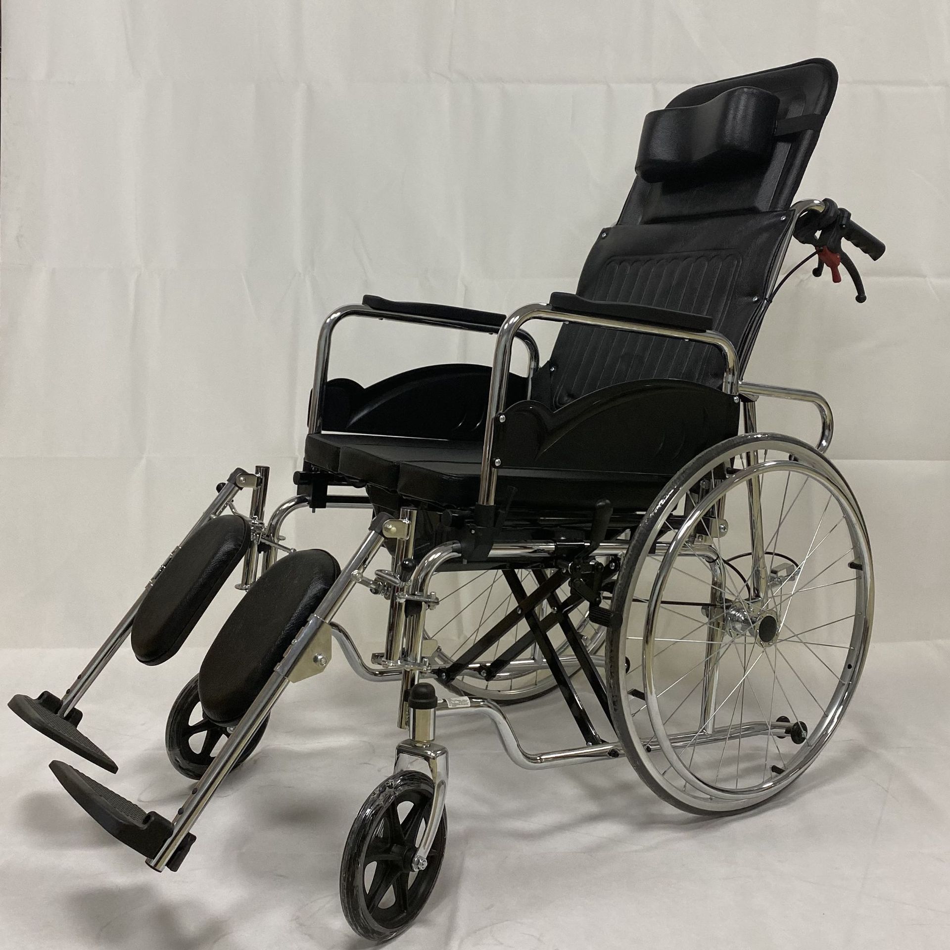 【源头工厂】老年人残疾人钢制可折叠手动轮椅 加宽座位皮革轮椅