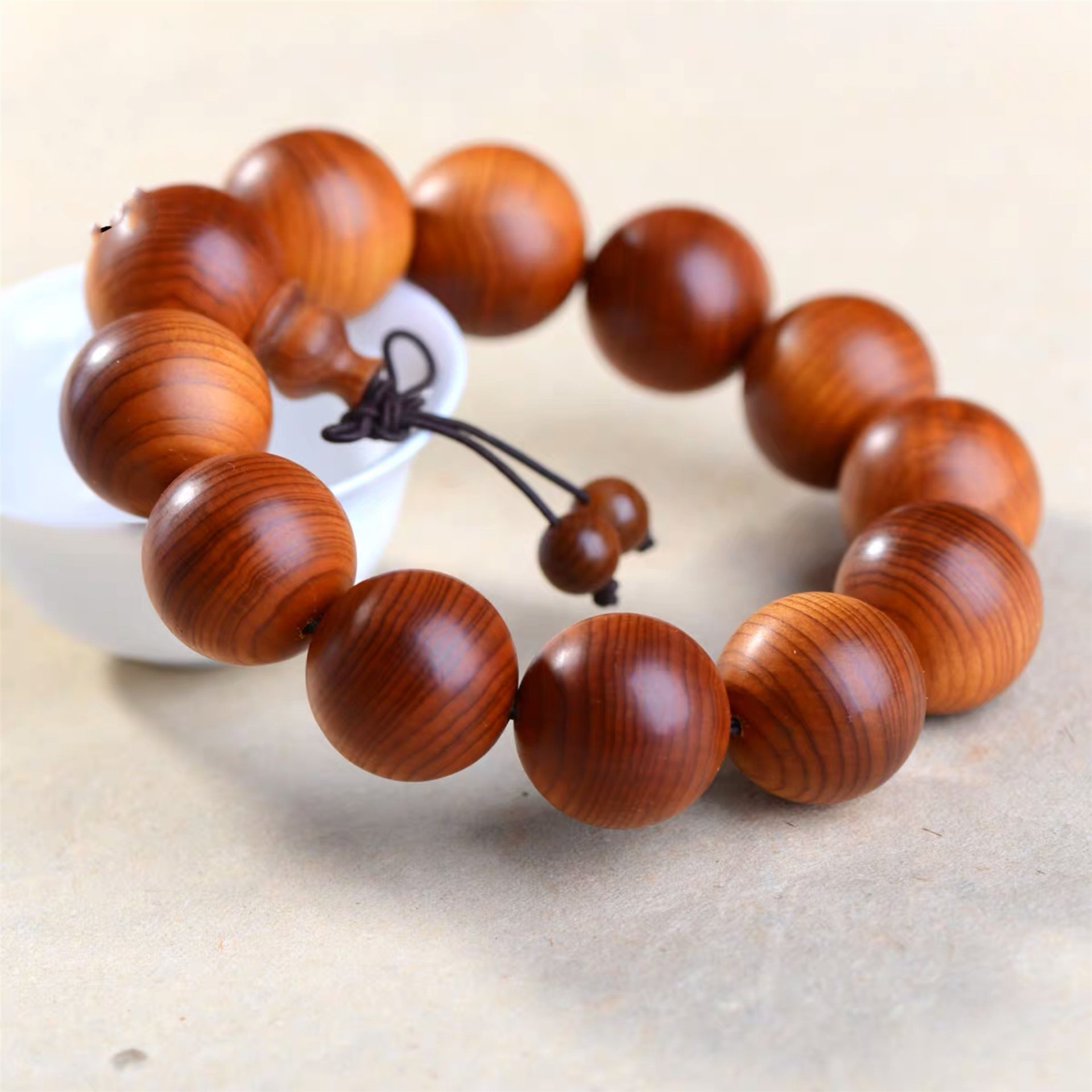 正宗太行山陈化黑油老料崖柏城口料手串男女佛珠手链透光香味浓郁