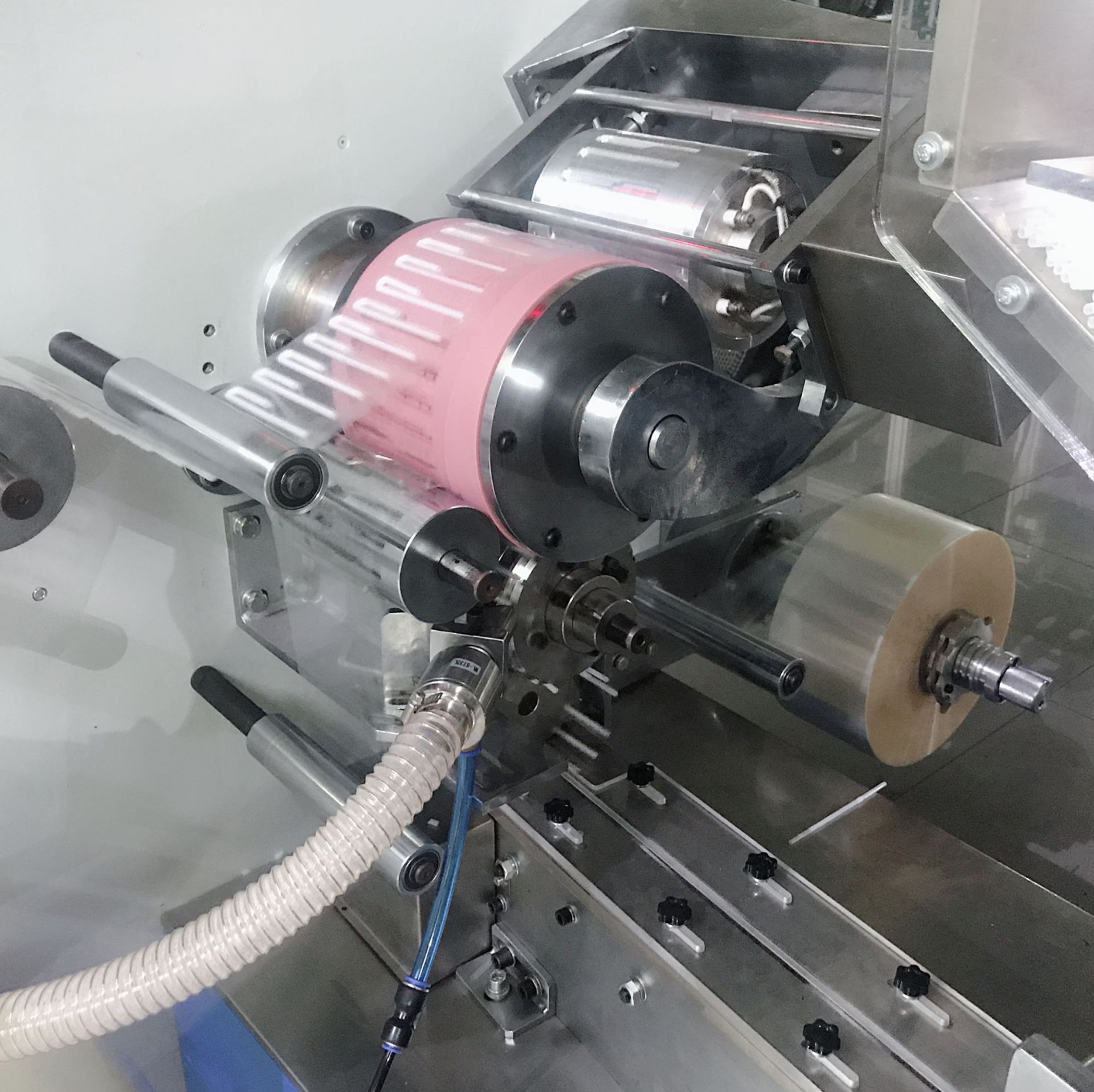 厂家直销u型吸管包装机 优质pp饮料吸管挤出机设备