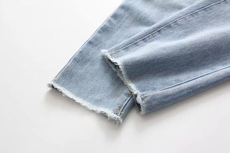 2019时尚个性荷包剪破毛边裤脚直筒裤九分裤高腰牛仔裤女一件代发