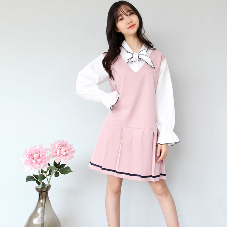 学院风雪纺百褶长袖连衣裙图片