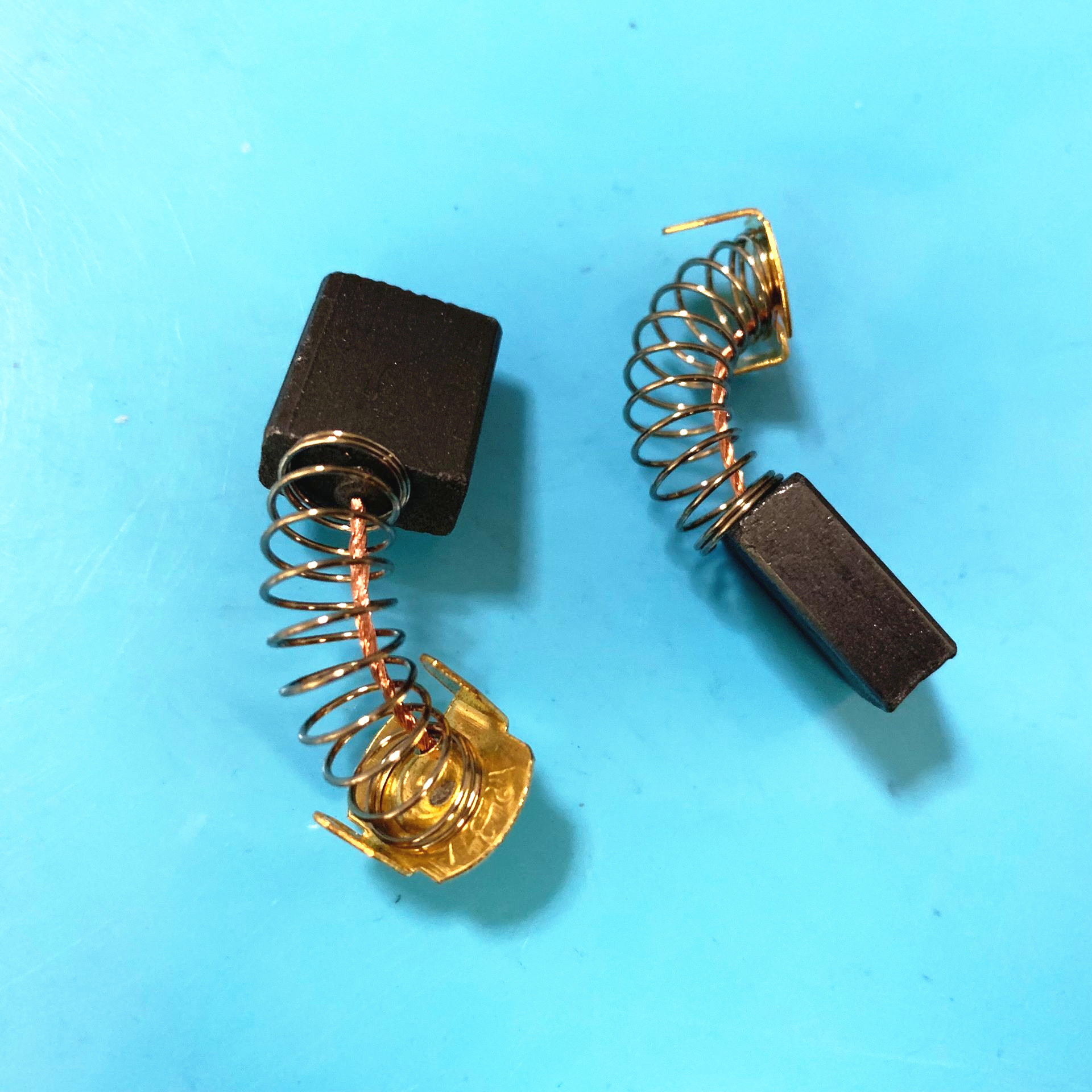 适用makita牧田电动链锯uc4030a/3030a/4530a链轮tw1000碳刷电刷