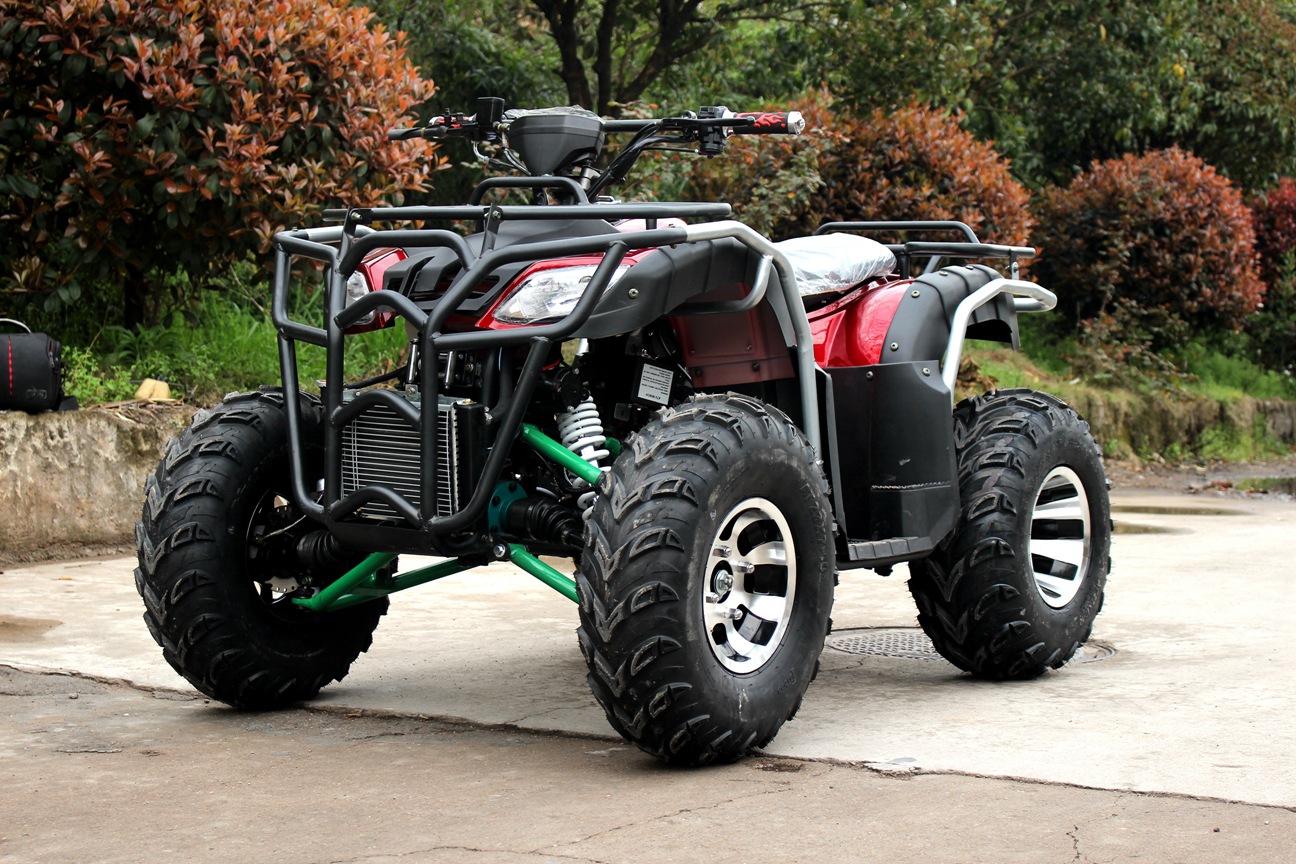 250cc大公牛沙滩车四轮越野摩托车轴传沙漠四驱全地形山地农夫车