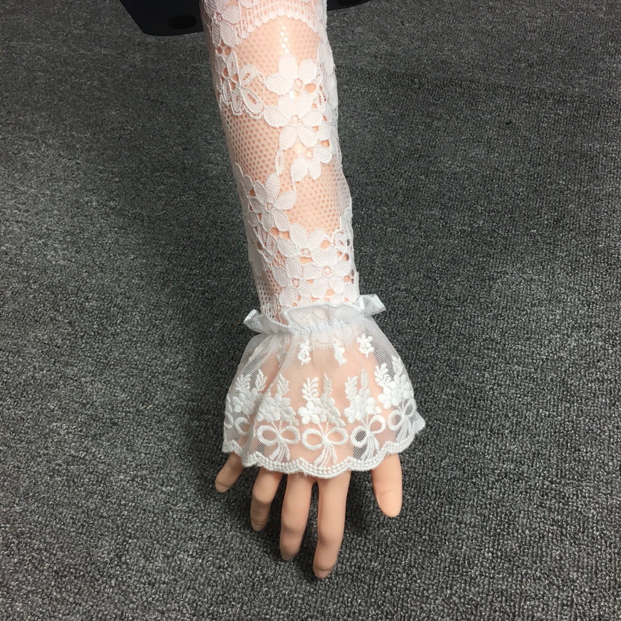 新款蕾丝网纱镂空钩花假袖套 婚纱配件手腕套喇叭袖口装饰假袖子