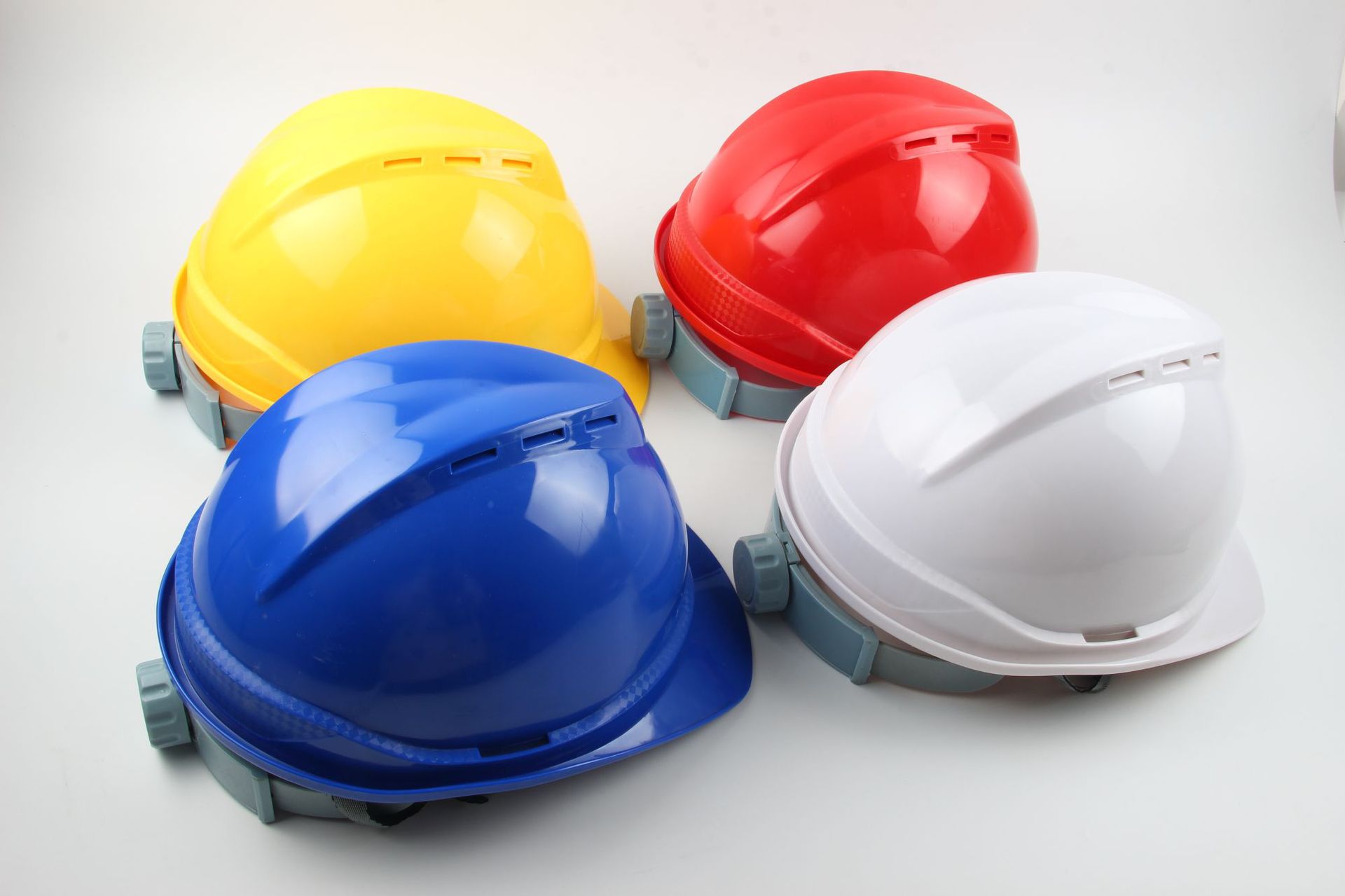 俊朗626v型防砸抗冲击安全帽 工地透气防护电工施工防护头盔直销