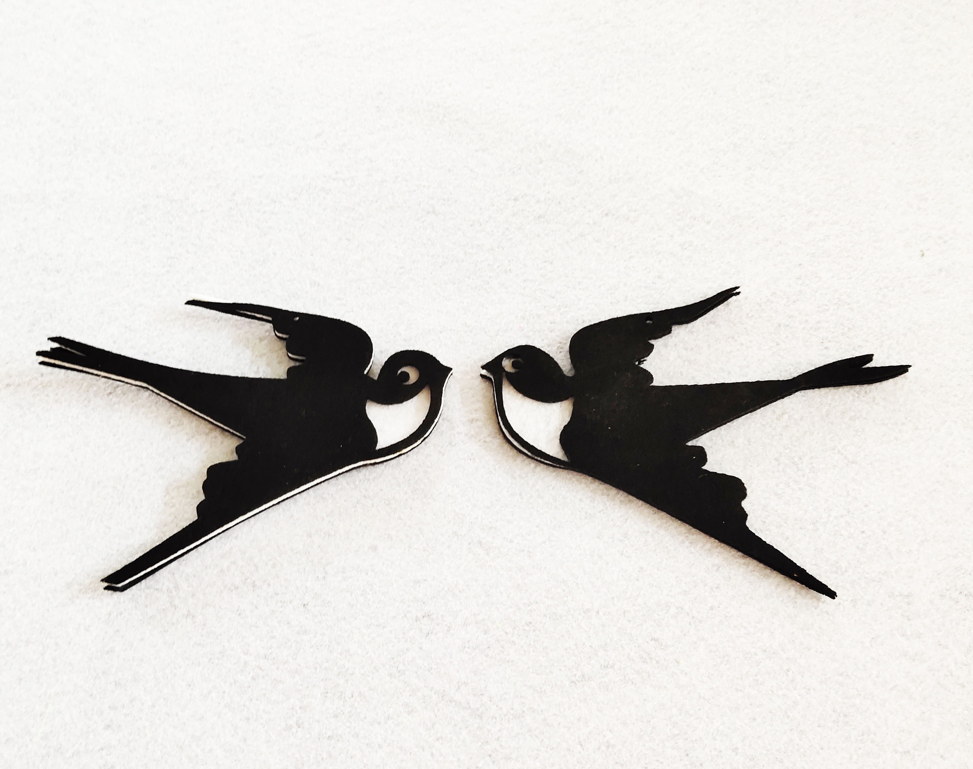 厂家批发幼儿园吊饰毛毡仿真燕子挂饰创意空中布置装饰挂饰定制