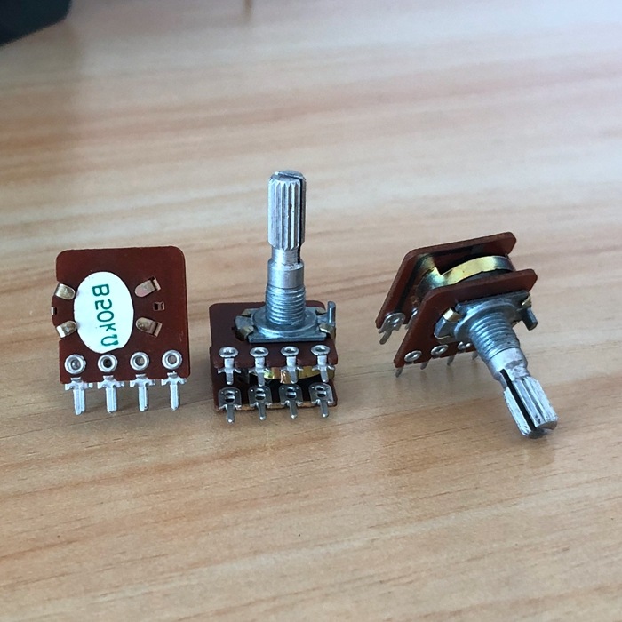 097双联带开关电位器b5k/b10k铝柄密封旋转式8脚碳膜可调电阻-报价