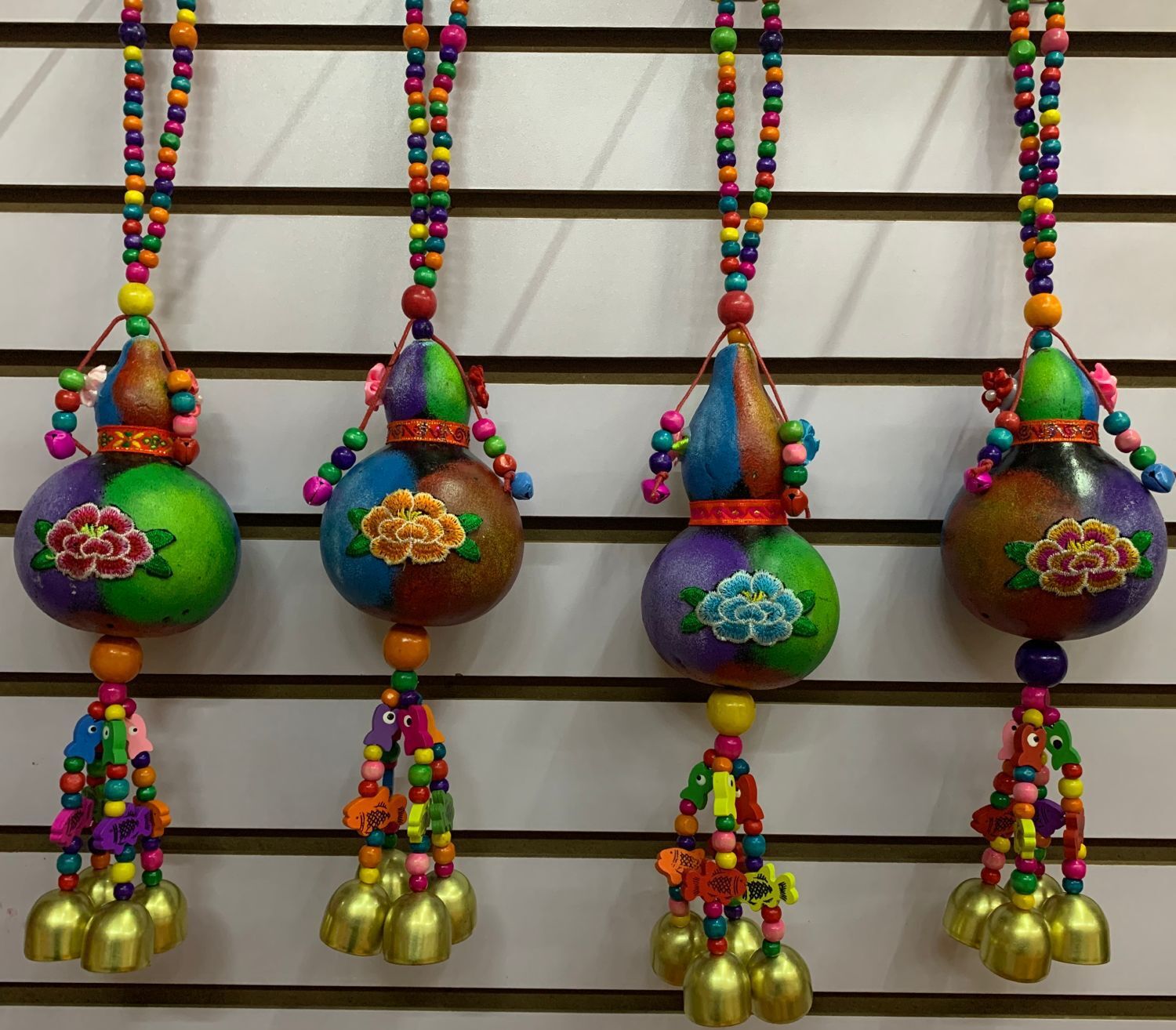 云南民族特色风铃挂件七彩天然葫芦四铃挂