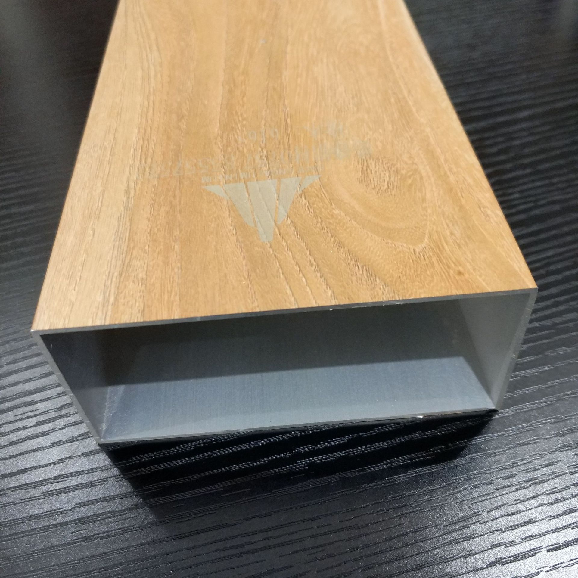 铝及铝合金材-木纹铝方通厂家来图定做工业铝型材铝方通 室内幕墙木纹