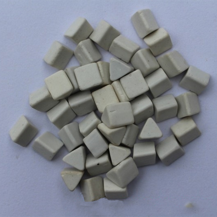 白刚玉磨料三角白刚玉研磨石研磨块抛光研磨专用磨料厂家直销