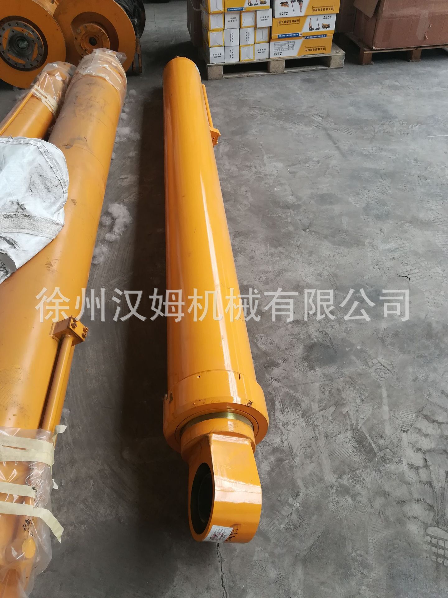 徐工配件 徐工吊车原厂配件 变幅油缸qy25k5.28 860134768