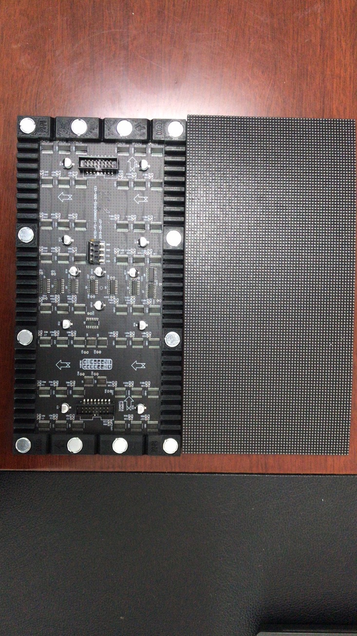 室内p2软模组p1.8软模 异形屏led模组 厂家圆形屏led模组热销推荐